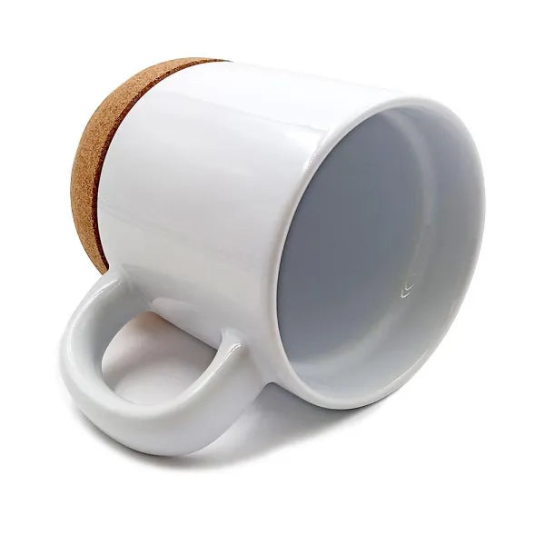 Taza de cerámica con base de corcho